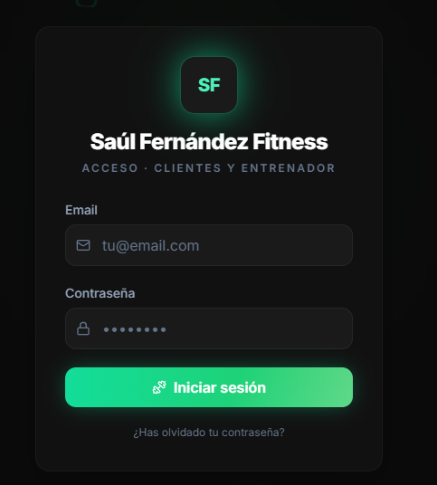 Captura del login de un cliente real (Saul Fernandez Fitness) con su propia marca, sin powered-by